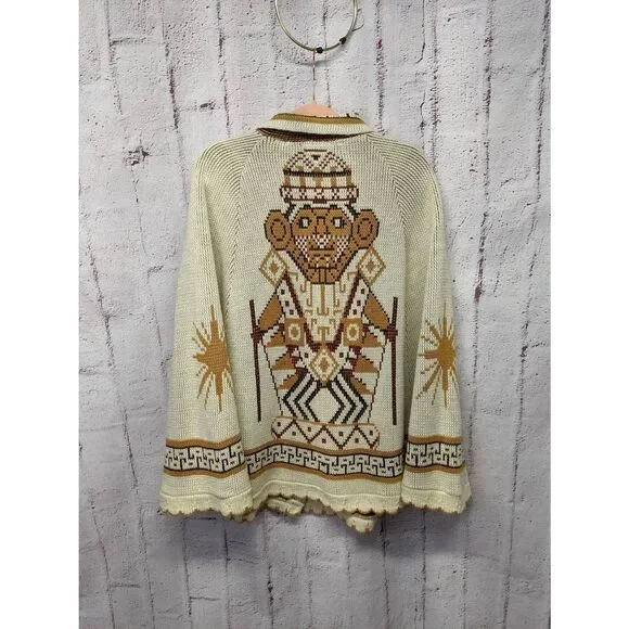 JC Penney Fashion Vintage 70s Tribal Aztec knit Cape Poncho/ sweater Southwester